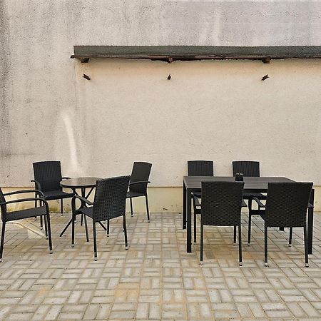 Schoene Grosse Ferienwohnung 79M2 Und 2 Baeder, Zentrumnah, 2Og Эрфурт Экстерьер фото