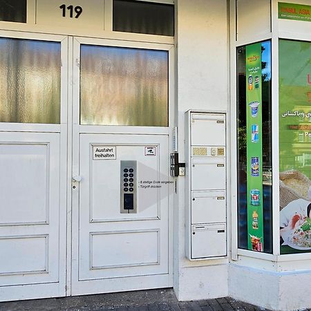 Schoene Grosse Ferienwohnung 79M2 Und 2 Baeder, Zentrumnah, 2Og Эрфурт Экстерьер фото